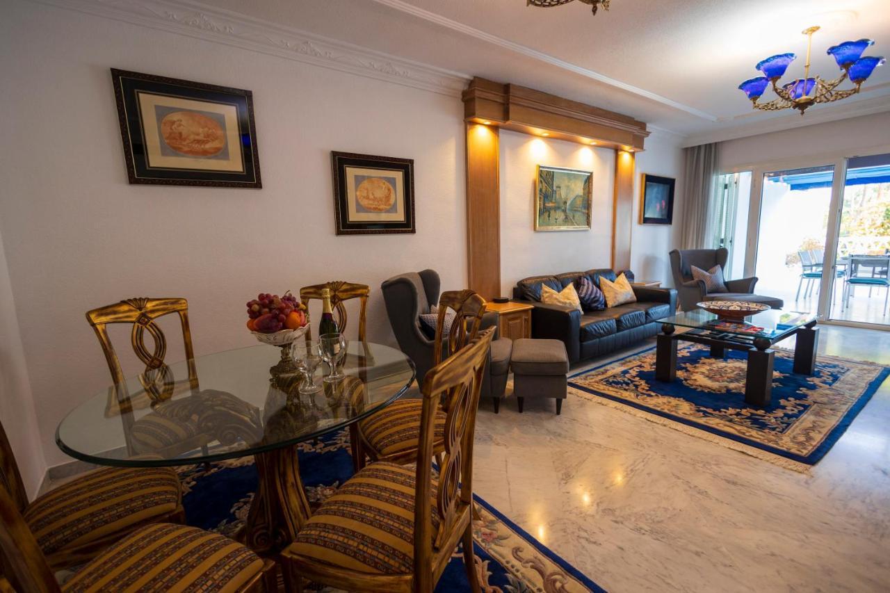 Appartement Beachfront Luxury Appartment, Playas Del Duque, Puerto Banus, *